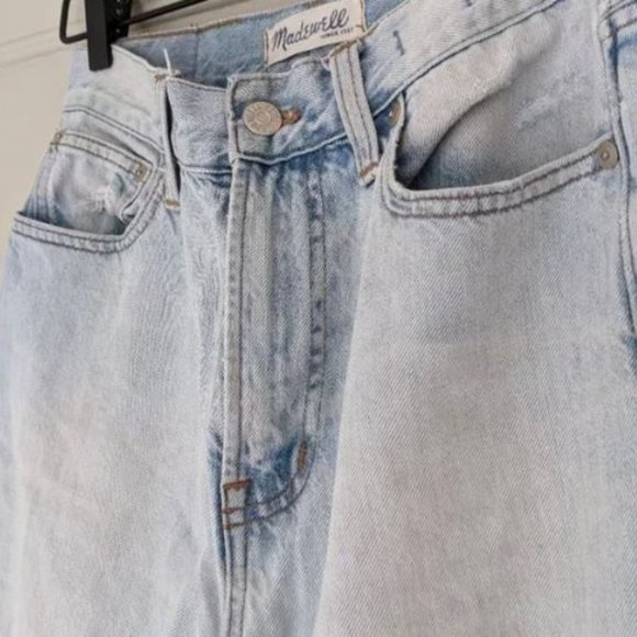 Madewell Distressed Perfect Summer Jean - Picture 9 of 15